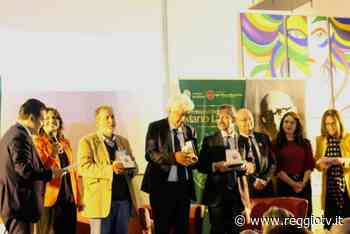 Premio Letterario Mario La Cava. L'opera vincitrice della quinta edizione è 'La quercia di Bruegel' di Alessandro Zaccuri - Reggio TV