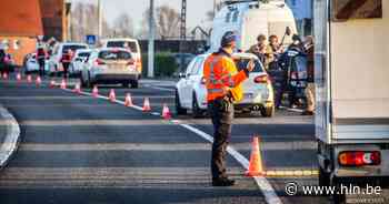 Overijsenaar scheldt agenten uit “Niet het recht mij te controleren!” - Het Laatste Nieuws