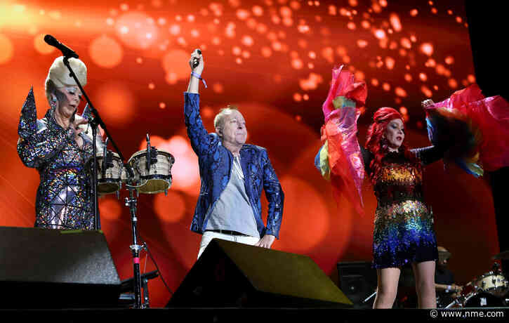 The B-52’s announce North American farewell tour