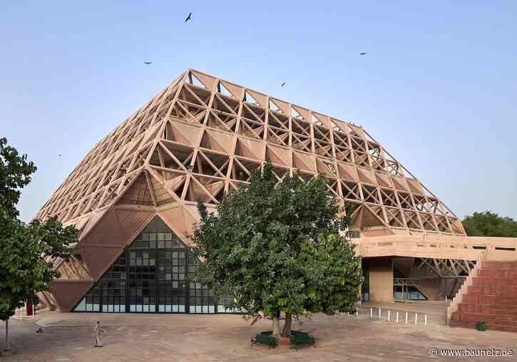 Buchtipp: Perlen der Unabhängigkeit
 - Architectures of Decolonization in South Asia 1947-1985