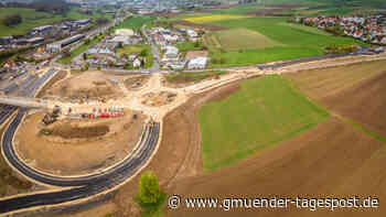 Der Kreisel am Essinger „Blümle“ nimmt Form an - Gmünder Tagespost
