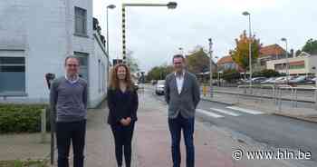 Krijgt Zulte een brug over of een tunnel onder Staatsbaan? Gemeente onderzoekt haalbaarheid van veilige oversteek aan N43 - Het Laatste Nieuws