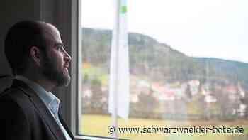 Spagat zwischen Familie und Beruf: Enzklösterles Bürgermeister tritt zurück