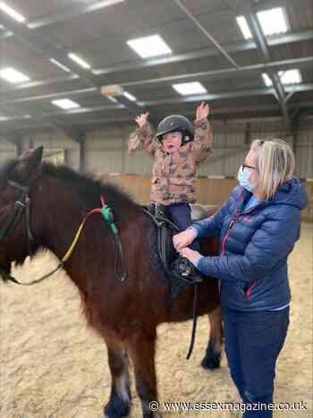 Romford painter and decorator to take on 'white collar' boxing match to raise funds for disabled four-year-old son - Essex Magazine