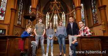 Dit clubje Tubbergse jongeren gaat op bedevaart naar Lourdes: 'Misschien hoef ik straks geen knie operatie ondergaan' - Tubantia