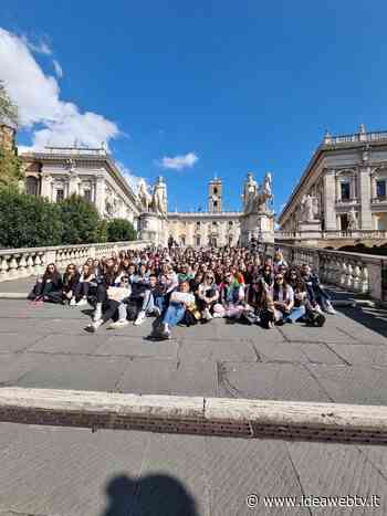 Cuneo, il Liceo Bonelli in visita a Roma riceve il saluto del Presidente Mattarella - IdeaWebTv
