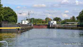 Minden: Weser-Schleuse saugt Kanufahrer (36) unter Wasser – vermisst! - BILD