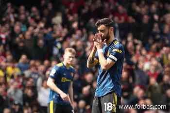 How Can New Manchester United Manager Erik Ten Hag Revitalize Bruno Fernandes? - Forbes