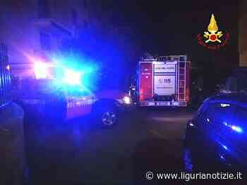 Incendio sopra Voltri nei pressi dell’A10, fiamme spente dai VVF - Liguria Notizie
