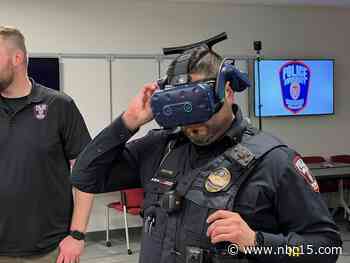 UWPD using virtual reality to train officers de-escalation tactics - WMTV – NBC15