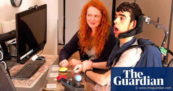 ‘I want a voice that fits me’: teenager’s quest for communication aid with Walsall accent