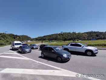 Mogi-Bertioga tem tráfego intenso na saída para o carnaval; veja previsão de movimento nas estradas do Alto Tietê - Globo