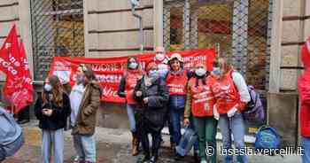 La Cgil Vercelli Valsesia al presidio in favore dei precari della sanità - La Sesia | Cronaca