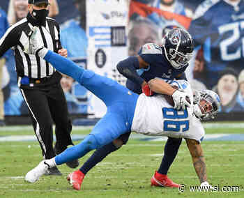 Detroit Lions Waive LB Curtis Bolton, TE Hunter Bryant - Sports Illustrated