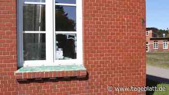 Scheiben von Ankunftszentrum für Ukraine-Flüchtlinge in Cuxhaven eingeworfen - Blaulicht - Tageblatt-online