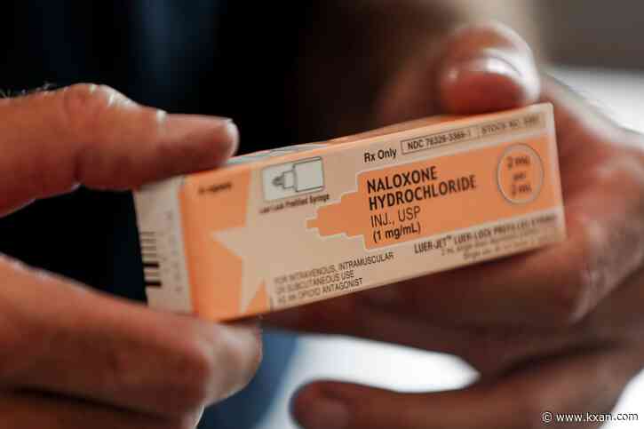 Naloxone available for free at the University of Texas