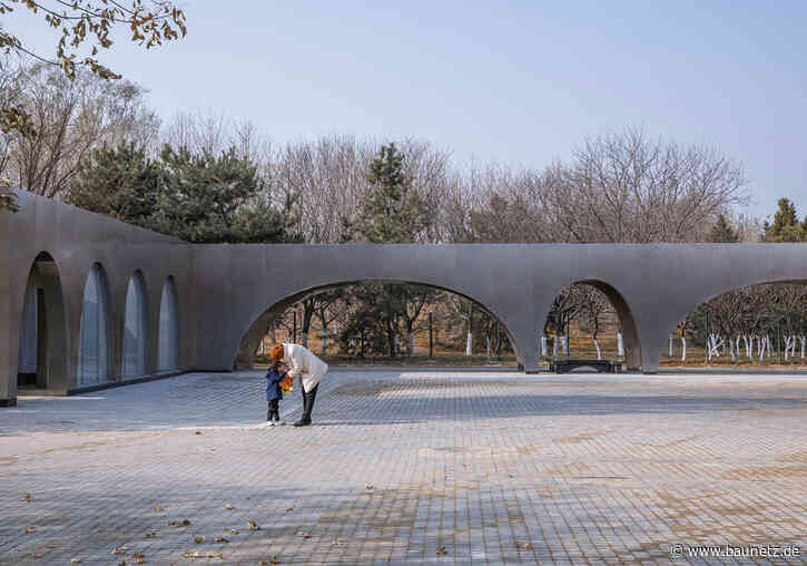 Parabolische Bogen
 - Parkumkleiden für Sporttreibende in Peking von TEMP