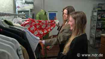 Nachhaltige Mode vom Hamburger Upcycling-Label NONOI - NDR.de