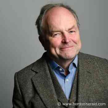 Clive Anderson to perform at Farnham Maltings | bordonherald.com - Bordon Herald