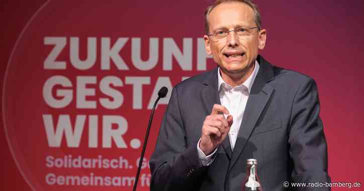 Bayerische Debatte über nachgeholte Feiertage