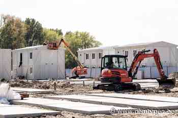 Eerste nooddorp voor Oekraïners opent in Antwerpen, maar zijn die nog nodig? - De Morgen