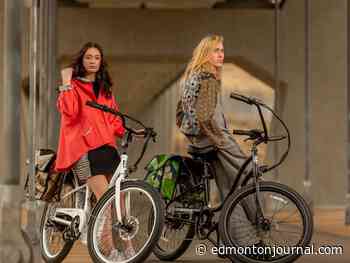 Stanley Carroll's spring collection puts fine art and vintage fabrics on the runway