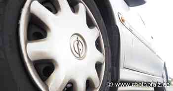 An sieben Autos Reifen platt gestochen - Mannheim - Rheinpfalz.de