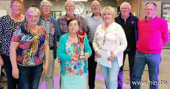 S-Plus wint trofeekaarting Izegemse Seniorenraad | Izegem | hln.be - Het Laatste Nieuws