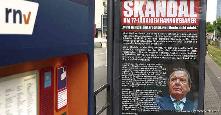 Schröder-Kritik in Mannheim:  "Dies Irae"-Plakataktion hat wohl kein Nachspiel (Update)