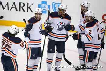 McDavid outshines Crosby as Oilers surge past Penguins 5-1 - Red Deer Advocate