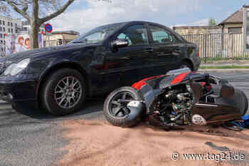 Crash in Dresden: Motorradfahrer landet nach Kollision mit Mercedes im Krankenhaus - TAG24