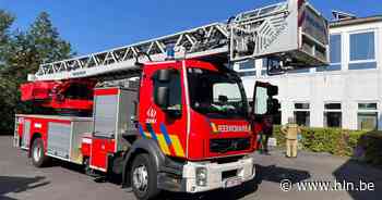 Brandweer rukt uit voor rookontwikkeling in technische ruimte van school - Het Laatste Nieuws