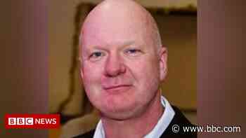 Nelson engineering firm fined £500k after man crushed to death - BBC