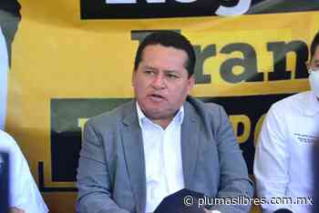 Sergio, se te perdió la cadenita/ Opinión - plumas libres