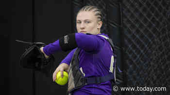 College softball star Lauren Bernett died of apparent suicide, authorities say