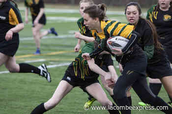 Girls rugby returns to Lacombe after two-year break - Lacombe Express