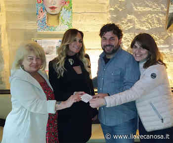 Trani - Il ricavato della lotteria della tela dell'artista Silvia Tolomeo opera terza de “Le graste” all'associazione Divine del Sud - I Love Canosa