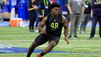 Smith is latest 1st-round OL pick by Cowboys