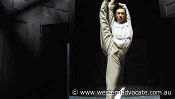Aust Ballet dances a show out of the box - Western Advocate