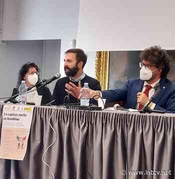 Benevento| “Famiglie Arcobaleno”, presentato il libro di Mattia Zecca “Lo capisce anche un bambino” - LabTV