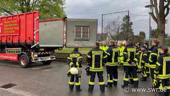 Landesfeuerwehrschule Bruchsal: Was gibt es beim Umgang mit E-Autos zu beachten? - SWR Aktuell