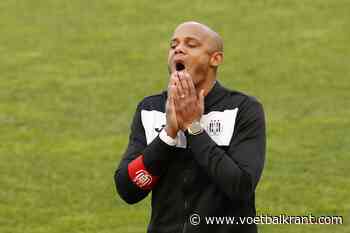 &quot;Kompany heeft de tijd gekregen, maar je ziet dat zijn positie nu in gevaar aan het komen is&quot;