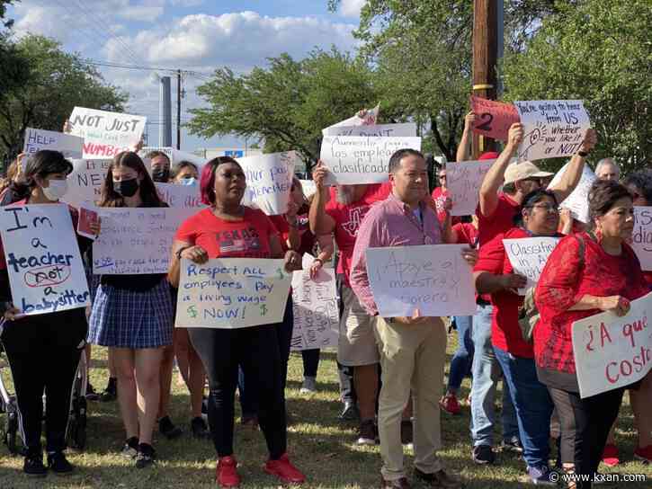 Austin ISD bus drivers upset with proposed holiday pay cut