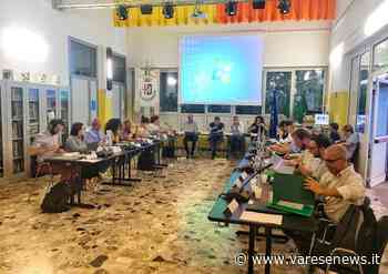 Dopo due anni il consiglio di Samarate torna a riunirsi in presenza - varesenews.it