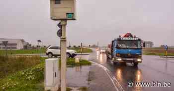 Fietsster op leeftijd aangereden door auto: slachtoffer lichtgewond - Het Laatste Nieuws