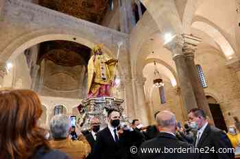 Bari, al via i festeggiamenti per San Nicola: sorteggiati i due motopescherecci - FOTO - Borderline24.com
