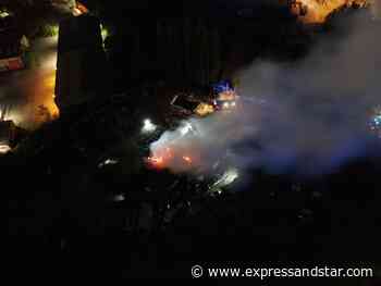 More than 30 firefighters battle large fire at Dudley scrapyard - Express & Star