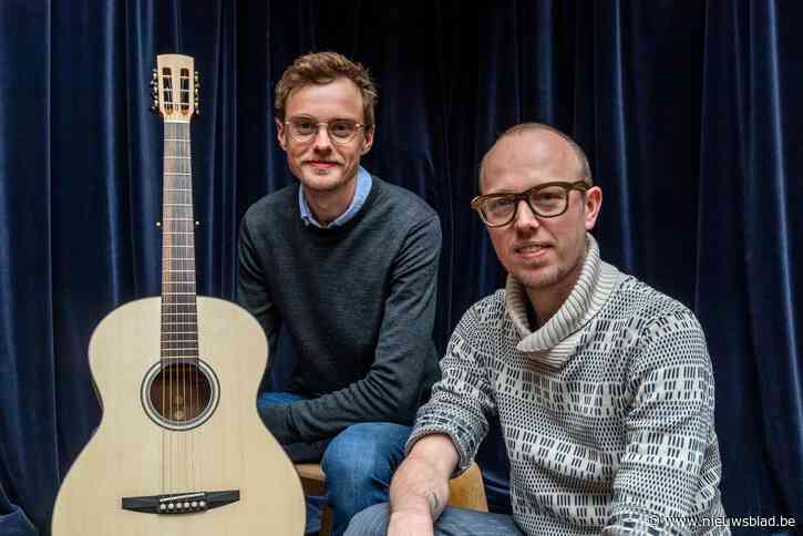 Museum Vleeshuis stelt stadsgitaar voor uit hout van platanen op de Leien: “Letterlijk de klank van de stad”