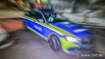 Kind (12) soll auf Friedhof in Minden Gräber angezündet und beschädigt haben - BILD