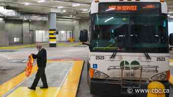 GO bus service disrupted at Toronto's Union Station during morning rush hour